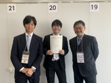 当研究室の 佐藤 階梧 が「第62回燃焼シンポジウム」で優秀プレゼンテーション賞を受賞しました